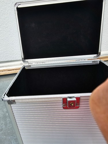 Alu koffer mit - mit, filz