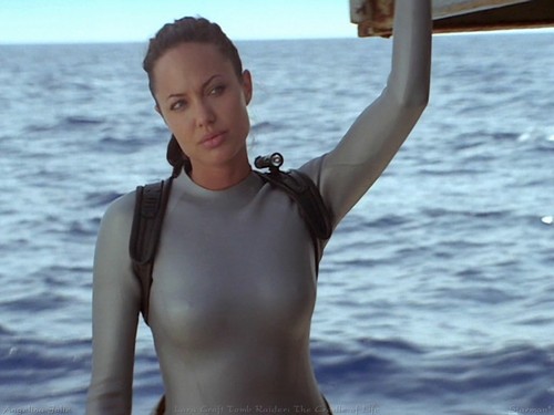 Angelina jolie lara croft - jolie,