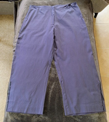 Culotte lila mit schwarzer - in,