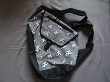 IQ Crossbag Rucksack  - Grau-schwarz mit weiß/schwarzen Fischen Fish tauchen