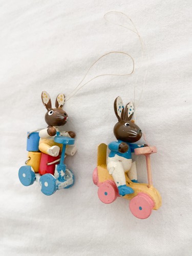 Mini osterhasen anhänger - osterhasen, auf