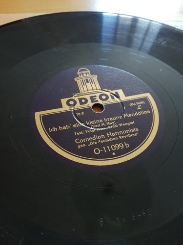 Comedian harmonists - comedian,