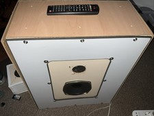 Großer Lautsprecher mit Verstärkter