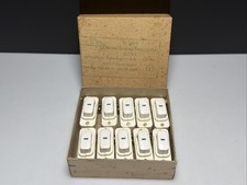 DDR SBR 10 Stück Geräte-Einbau-Tretschalter rot/grün in OVP 