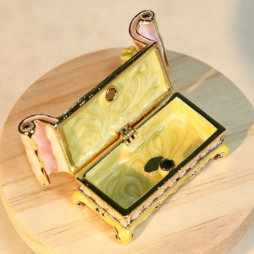Tabletop jewelry holder - holder, with