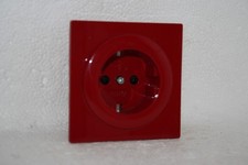 Gira S-Color KS Steckdose Blende mit Kindersicherung Abdeckung in rot