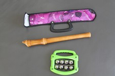 Musikinstrumenten Set: Blockflöte inkl. Stofftasche + Schellenkranz mit 10 Schel