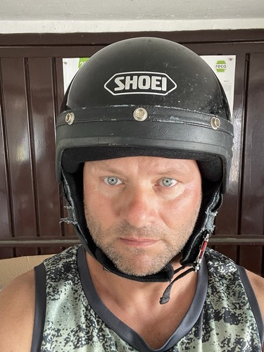 Moto helm shoei - moto,