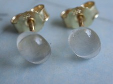 schöne Mondstein Ohrstecker