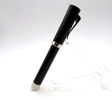 Graf v. Faber Castell Füller Intuition Platino Schwarz  Glatt 18 K Gold Feder M