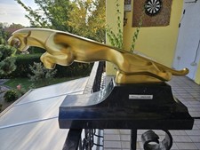 Bronzefigur, massiv, Jaguar, Sign., Goldfarbe, Marmorsockel, 22 Kg, 66x34x15cm  
