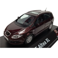 #18 Seat Altea XL Rot 1:43 IXO Fischer diecast Metallauto