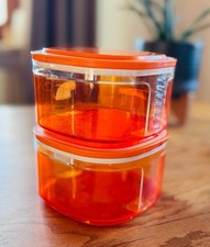 2 Tupperware Gefrierbehälter