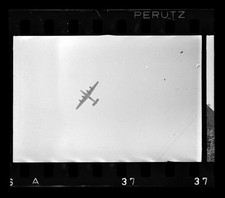 9549a❚ ORIGINAL Negativ (no photo) von 1945, USA Bomber Flugzeug Liberator
