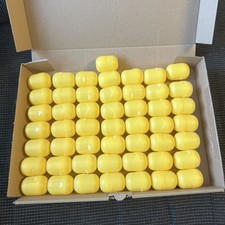 50 leere Ü-Ei Kapseln in