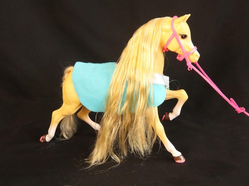 Vintage barbie pferd gelb - vintage, barbie-pferd,