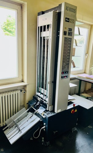 Zusammentragmaschine