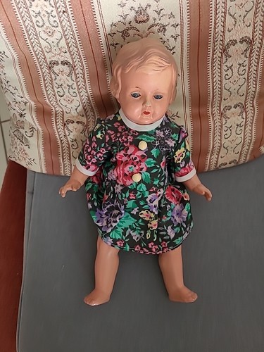 Schöne alte schildkrötpuppe - schöne,