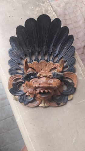 Maske aus holz indonesien - maske,