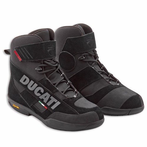 Motorradstiefel technische
