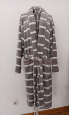 Bademantel aus kuschligem