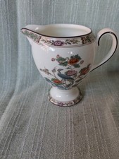 Milchkännchen von wedgwood - ,