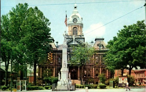 Cambridge postcard court - cambridge, oh