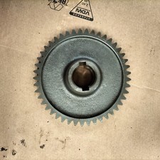 Deutz D40.2 Getriebe TW35 Zahnrad  Zapfwelle 45 Zähne 