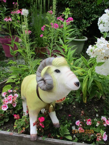 Gartenfigur schafbock widder - schafbock,