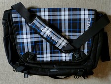 Dakine Umhängetasche blau schwarz weiß kariert