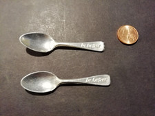 2 Antike Backpulver Löffel Dr. Oetker Werbemittel Messlöffel Aluminum Puppenhaus