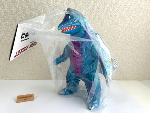 Dream rocket kaiju expo - rocket, serie
