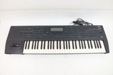 Korg i3 Synthesizer Musik