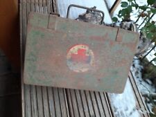 alter Verbandskasten Metall