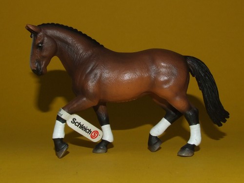 Schleich schleichpferd - 9),