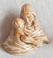 Gmundner, Emilie Schleiß (attr.), Art Deco „Madonna mit Kind“, um 1920, gemarkt