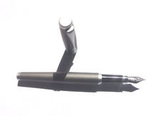 Füller Füllfederhalter