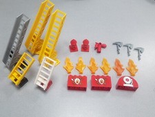 Lego Duplo Feuerwehr  Flamme Hydrant Schlauch Feuerlöscher  Drehleiter Leiter