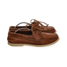 Pier One, Segelschuhe