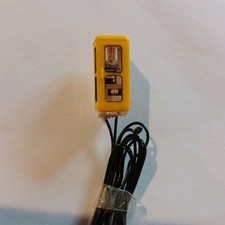 Telefonzelle beleuchtet Spur