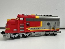 LEGO Trains: Santa Fe Super Chief (10020)