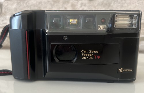 Yashica kyocera carl - t2,