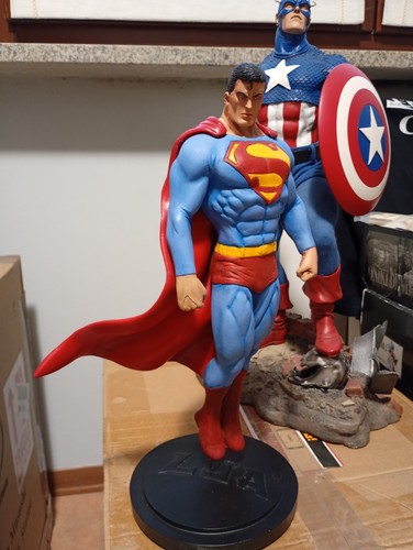 Gabriel luna superman - gabriel, resin