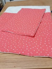 PUPPENWAGENGARNITUR GEPUNKTET