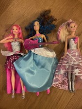 Barbiepuppen (3) mit singender Funktion 