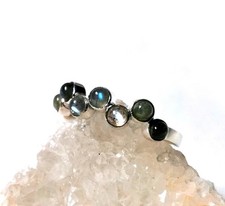Ring mit 7 Labradorit Steinen