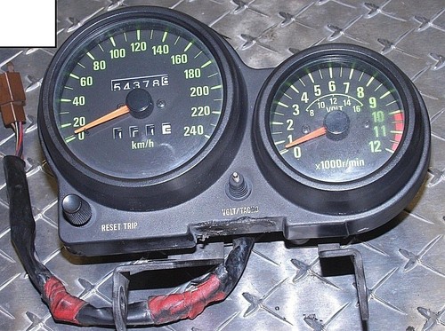 Gpz750 cockpit tacho - gpz750, ut
