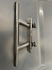 Klampe mit Innengewinde