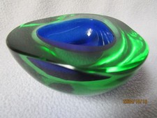 Murano Glas Schale grün blau Überfang Glasschale 8,5x8,5x3,5 Dreieck abgerundet