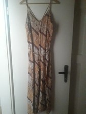 Schöner Träger Jumpsuit Damen Primark Gr 44 sehr guter Zustand